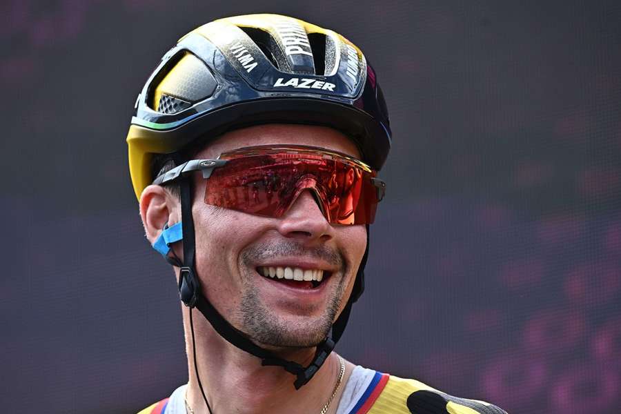 Primoz Roglic kan nog lachen