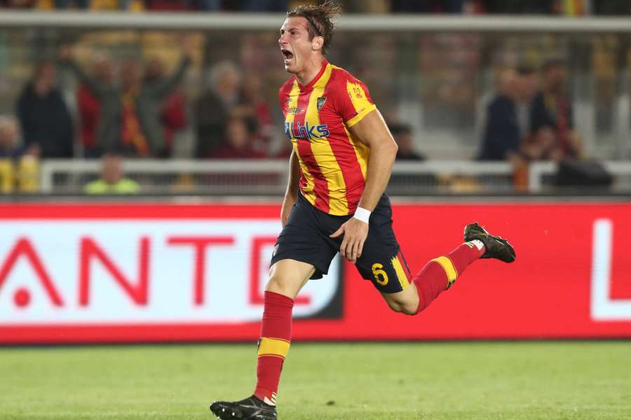 Federico Baschirotto got the scoring started on a great night for Lecce