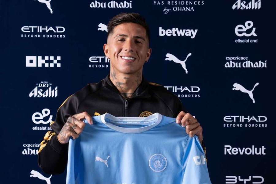 Enzo Fernández é o reforço mais caro da história do City Enzo Fernández é o reforço mais caro da história do City
