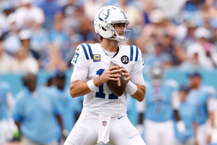 Indianapolis Colts QB Daniel Jones drops back for a pass