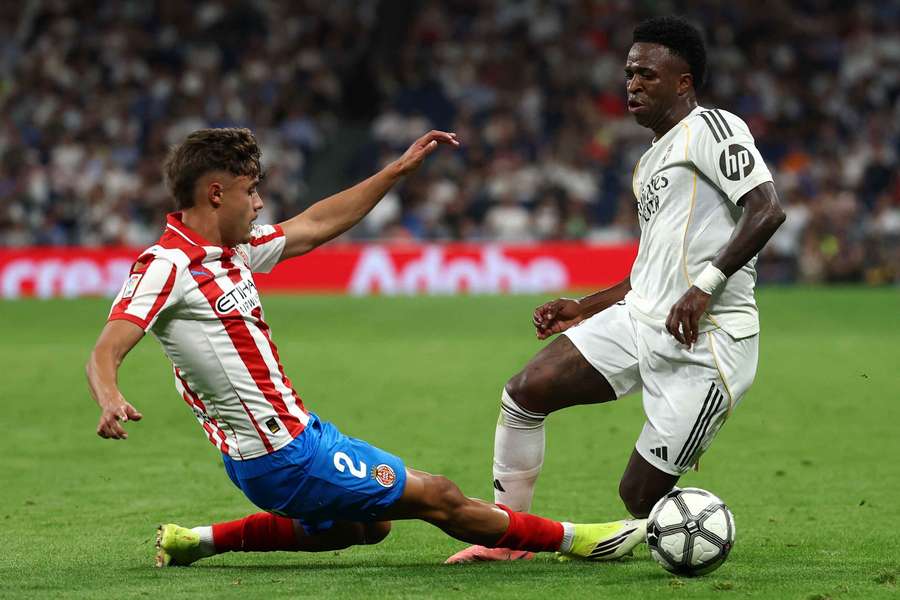 Real Madrid s Gironou iba remizoval.