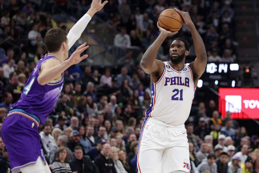 Joel Embiid, Sixers sink Jazz in final seconds