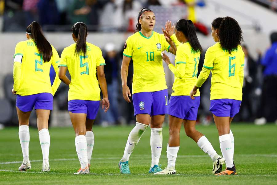 Brasil celebra su victoria ante Argentina 