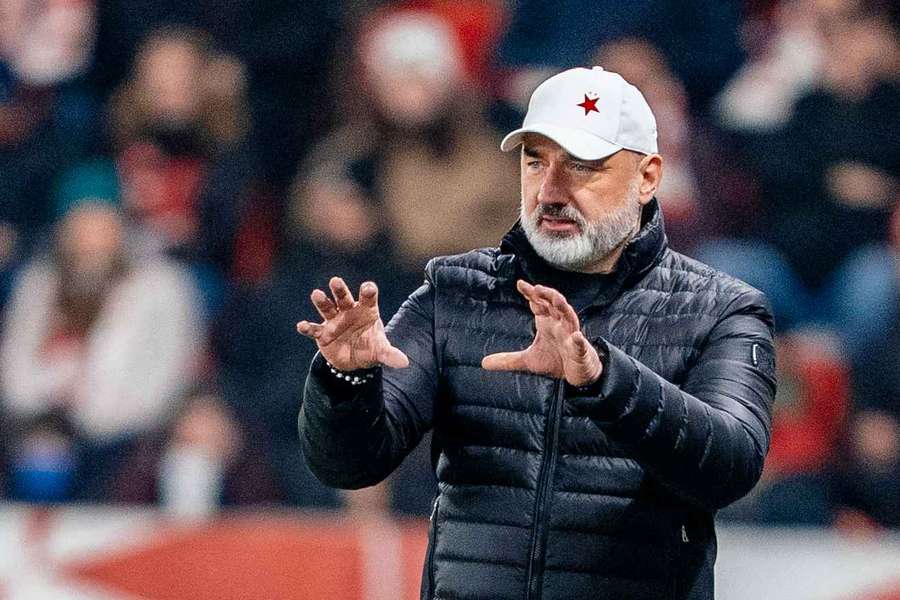 Trenér Slavie Jindřich Trpišovský.