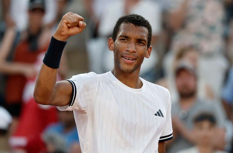 Auger-Aliassime celebrates his victory Auger-Aliassime celebrates his victory