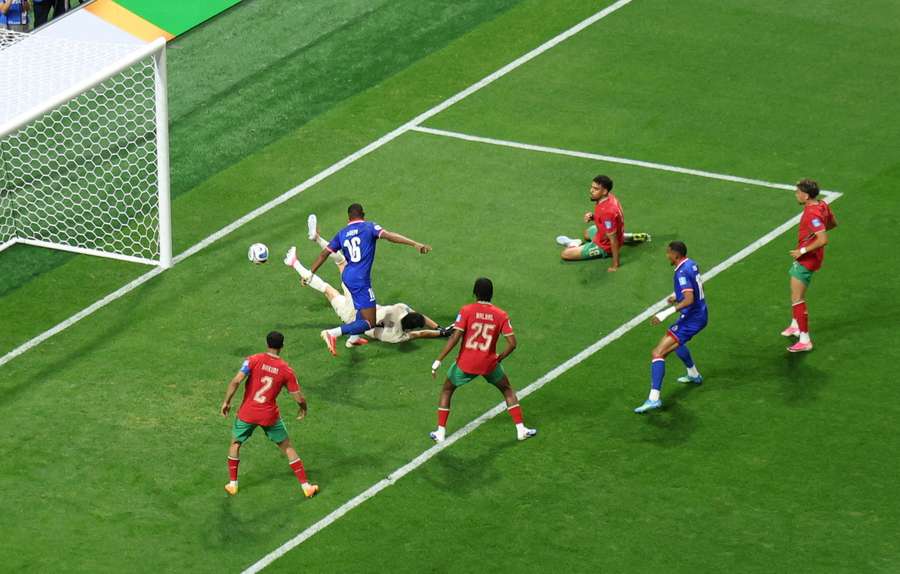 Il gol di Lenny Joseph