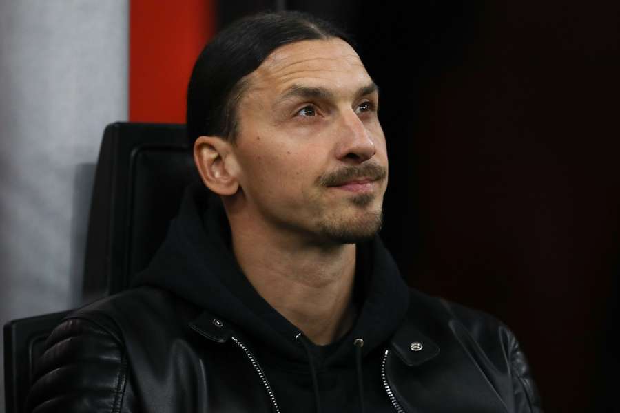 Ibrahimovic opens up on his new role at AC Milan and backs Leao: He’s magic!
