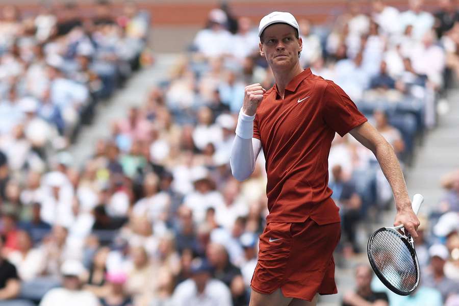 Sinner desactiva la amenaza de Popyrin y progresa en el US Open