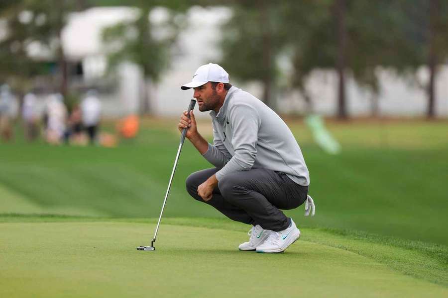 Scheffler ties Houston Open record with 62 to grab lead Scheffler ties Houston Open record with 62 to grab lead