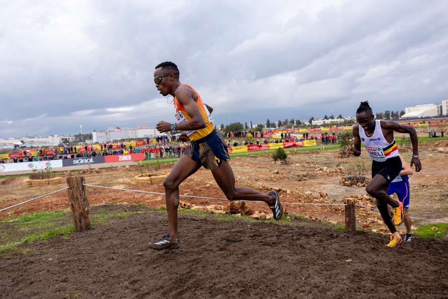 Thierry Ndikumwenayo, en el Europeo de cross de Antalya 2024 Thierry Ndikumwenayo, en el Europeo de cross de Antalya 2024