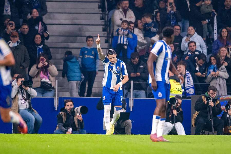 Borja Sainz marcou o primeiro golo dos dragões