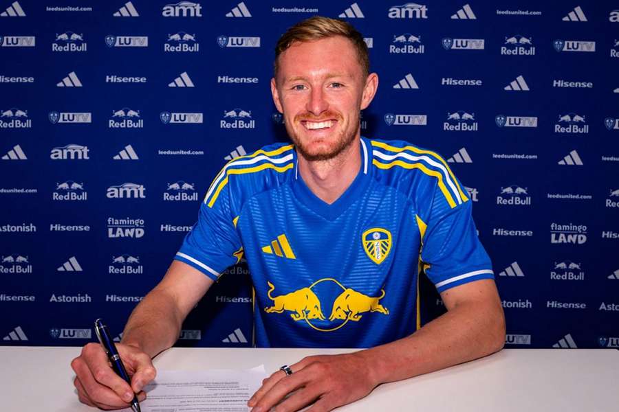 Longstaff convinced about joining "exciting" Leeds Longstaff convinced about joining "exciting" Leeds