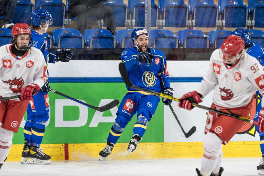 Třinec na ledě Davosu přišel po porážce 0:4 o šanci na postup ze skupiny LM.