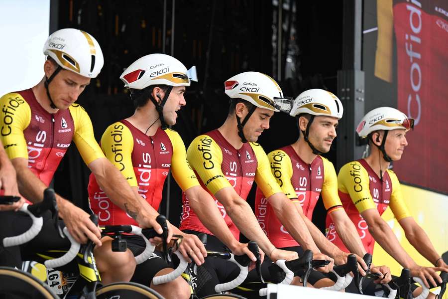 Cofidis potwierdza kradzież 11 rowerów podczas Tour de France, są warte fortunę