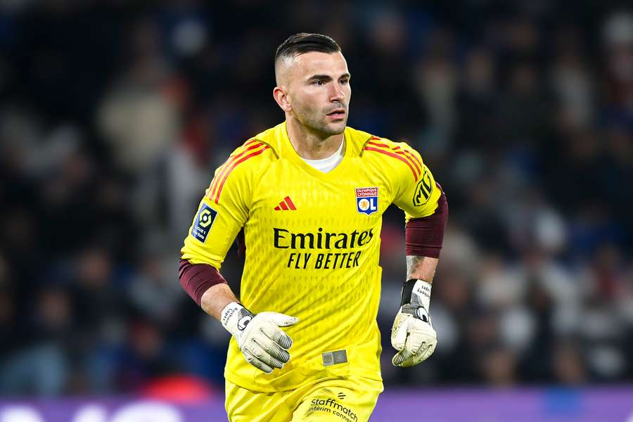 Anthony Lopes during the Ligue 1 football match Paris Saint-Germain 