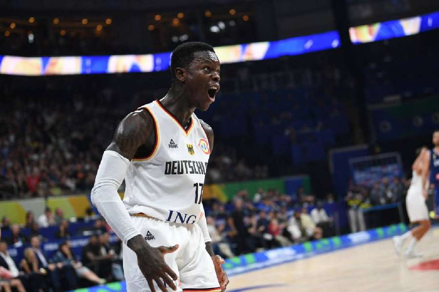 Dennis Schröder foi o grande nome da conquista alemã nas Filipinas