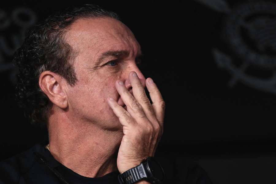 Cuca acabou por deixar o cargo de técnico do Corinthians no ano passado