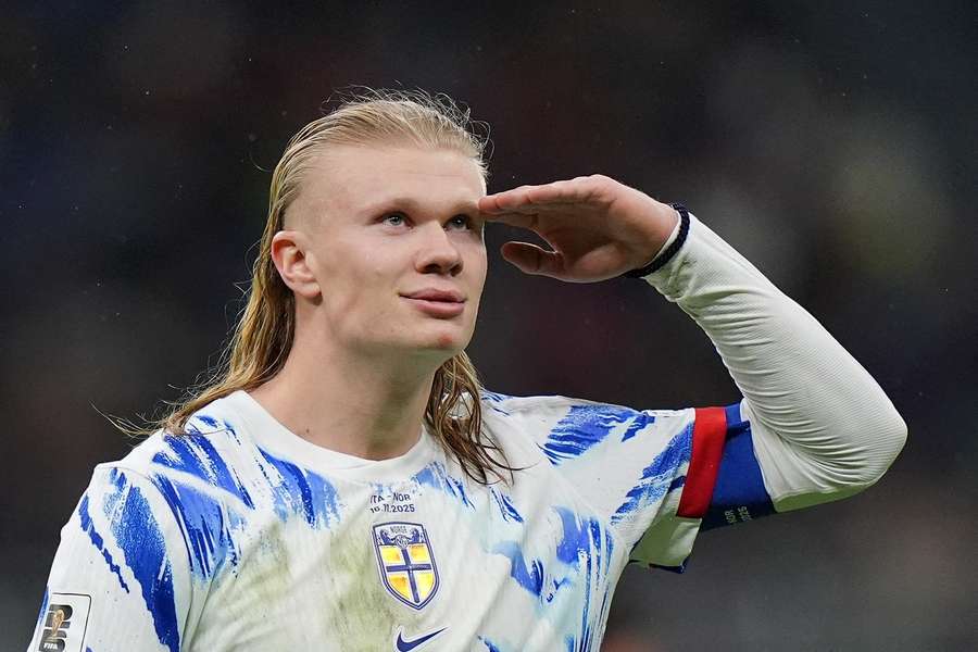 Haaland festeja diante da Noruega Haaland festeja diante da Noruega