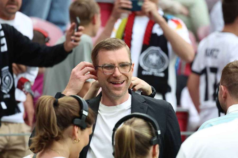 Wird Mertesacker der dritte Mann im Bunde? Wird Mertesacker der dritte Mann im Bunde?