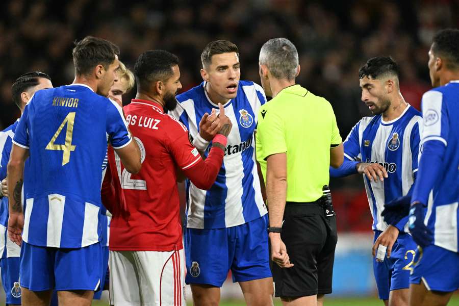 Liga Europy i Liga Konferencji NA ŻYWO: Legia i Jagiellonia w akcji, Skorupski gra w Rumunii