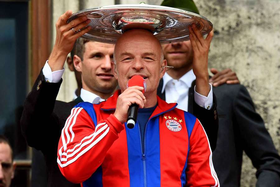 Bayern-Stadionsprecher Stephan Lehmann sieht die Zukunft von Thomas Müller beim FC Bayern gesichert.