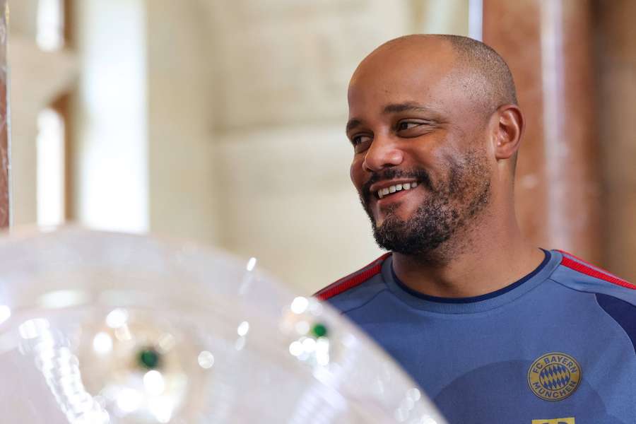 Vincent Kompany wird den bayrischen Sportpreis überreicht bekommen. Vincent Kompany wird den bayrischen Sportpreis überreicht bekommen.