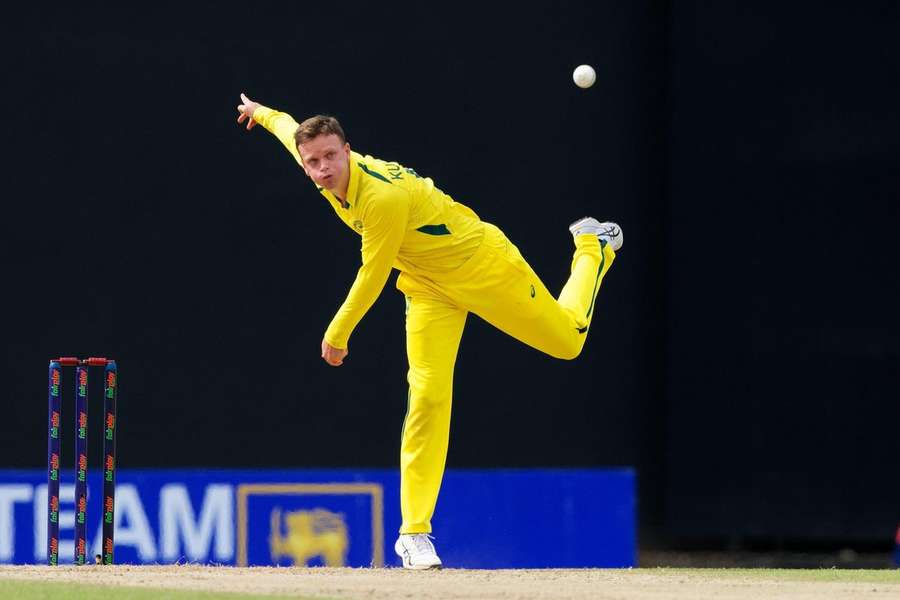 Australia call up left-arm spinner Kuhnemann for India tour