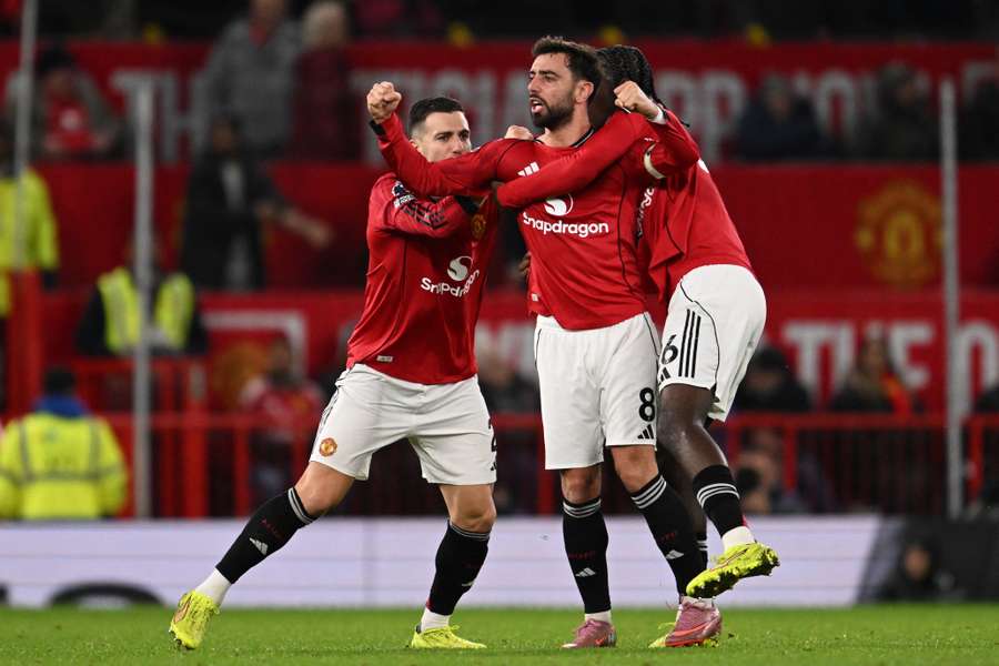 Bruno Fernandes festeja pelo Manchester United Bruno Fernandes festeja pelo Manchester United