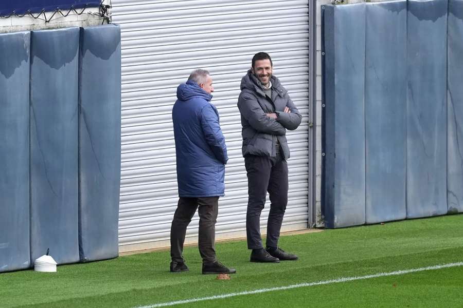 Hugo Viana no treino do Manchester City