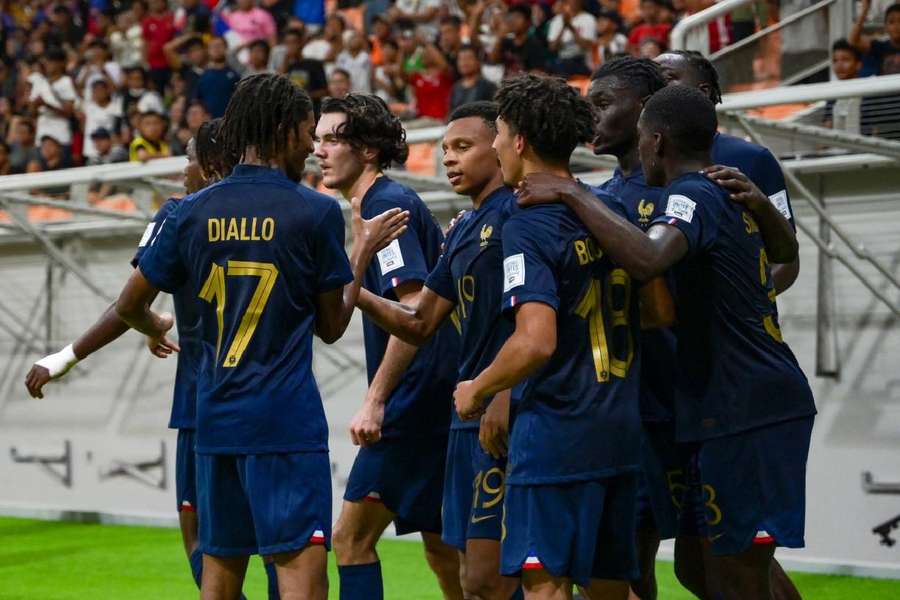 França vence Mali e enfrentará Alemanha na final da Copa do Mundo Sub-17