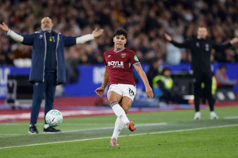 Fernandes urges Man Utd to go for West Ham youngster Fernandes urges Man Utd to go for West Ham youngster