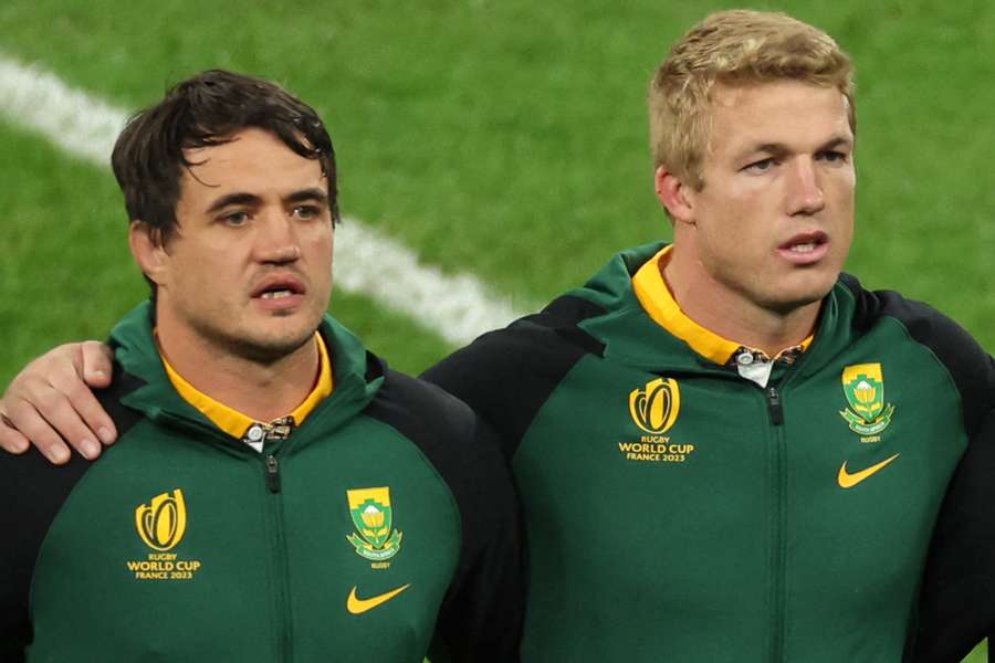 Mostert (l) and Du Toit picked up injuries after a bruising encounter with Ireland