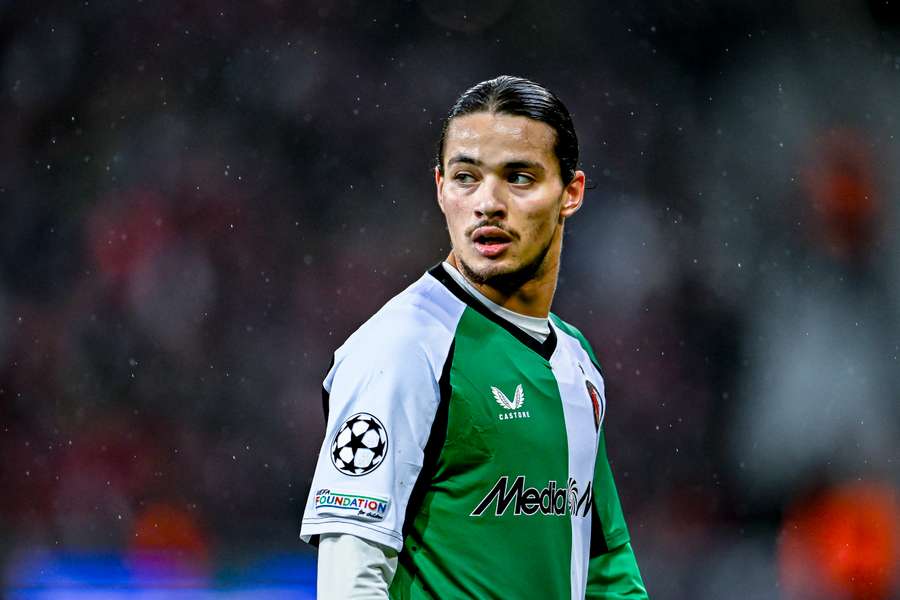 Anis Hadj Moussa has extended his contract at Feyenoord