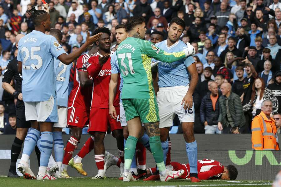 Rodri otrzymał czerwoną kartkę w meczu z Nottingham Forest
