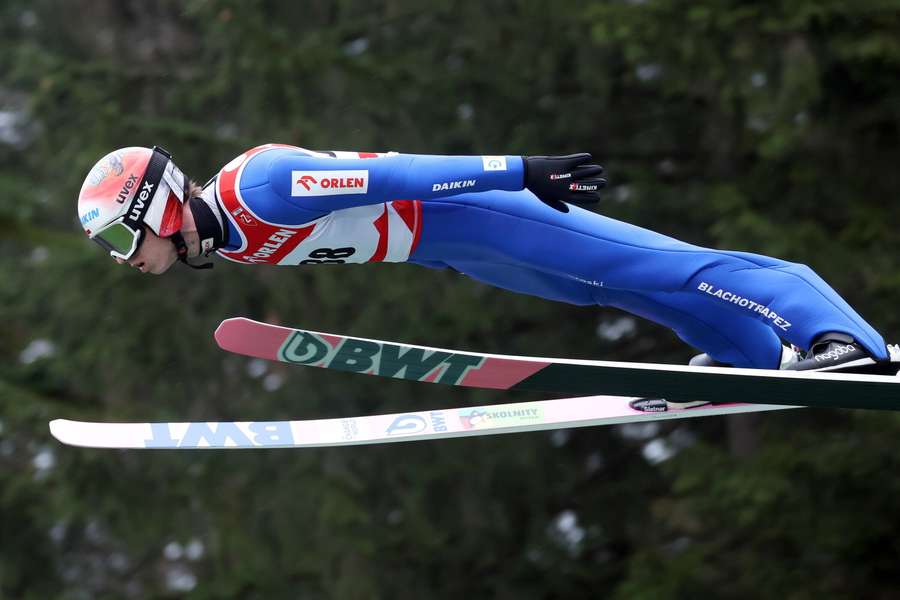 Komplet Polaków w niedzielnym konkursie w Lillehammer, Kubacki najlepszy w kwalifikacjach