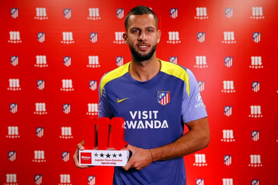Hancko je najlepším hráčom Atlética Madrid za mesiac august. 