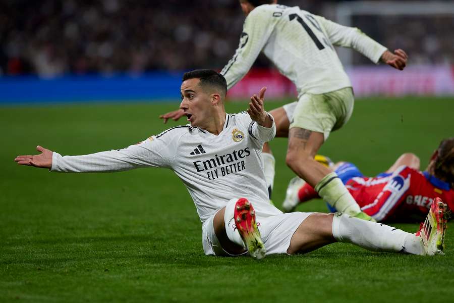 Lucas Vazquez s-a accidentat în timpul derby-ului Real - Atletico Madrid 1-1 din LaLiga