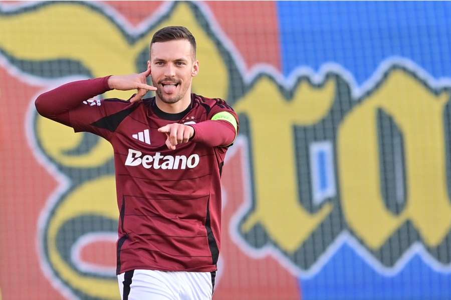 Haraslín otevřel skóre z penalty.