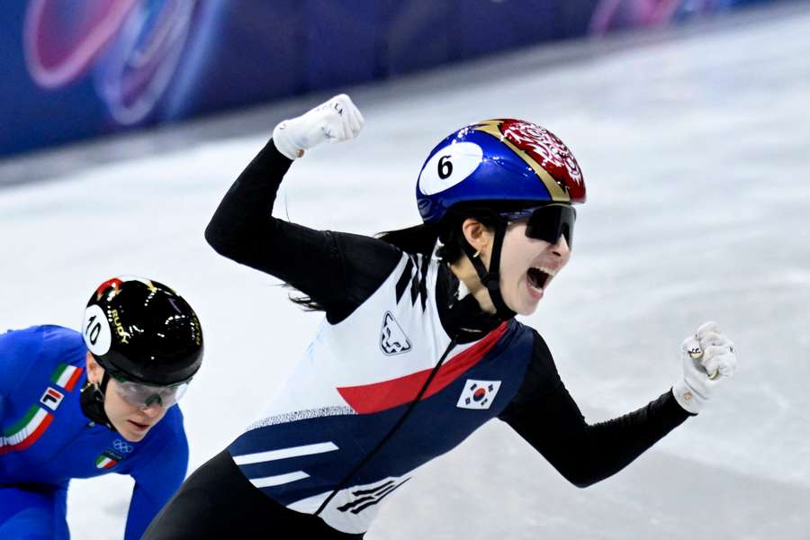 South Korea's Kim Gil-li passes the finish line in the women's 3000m relay final South Korea's Kim Gil-li passes the finish line in the women's 3000m relay final