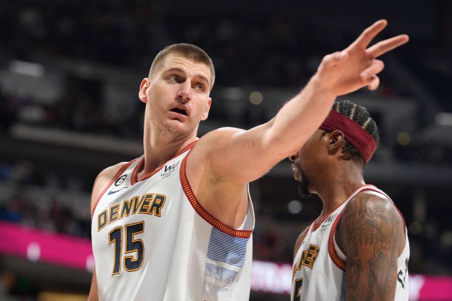 Jokic a mené les Denver Nuggets à la victoire face aux Charlotte Hornets.