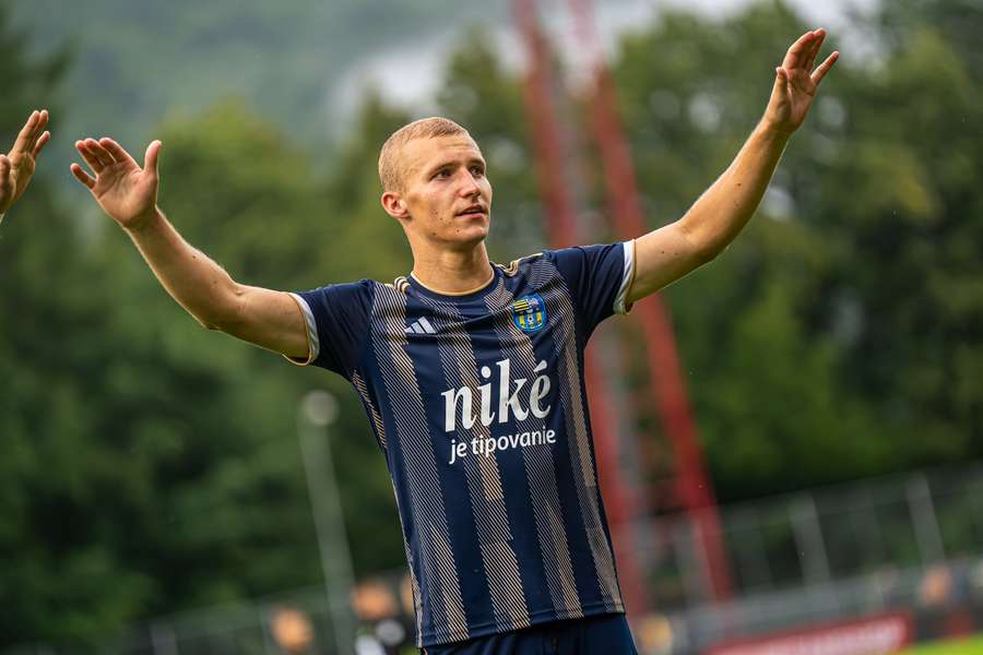 Jakubko okúsi český futbal.