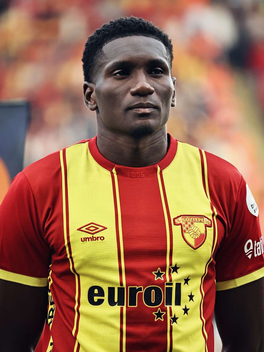 Héliton has stood out wearing the Goztepe shirt