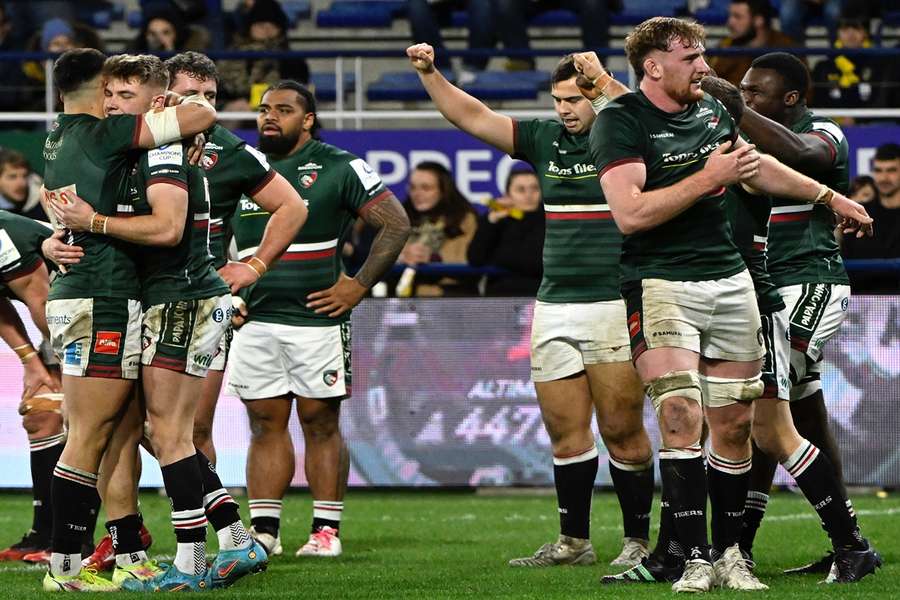 Leicester Tigers celebrate their victory