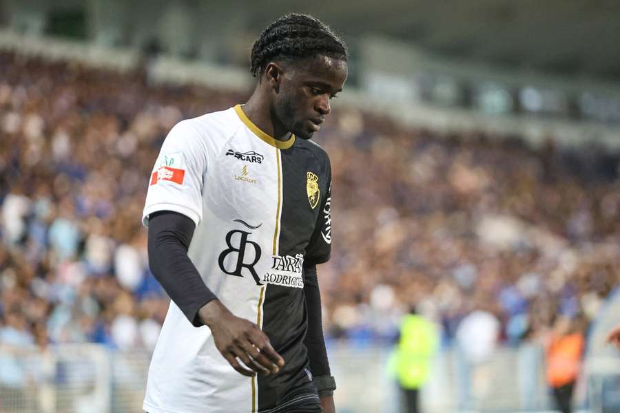 Assane Ndiaye esteve emprestado pelo Estrela da Amadora ao Farense