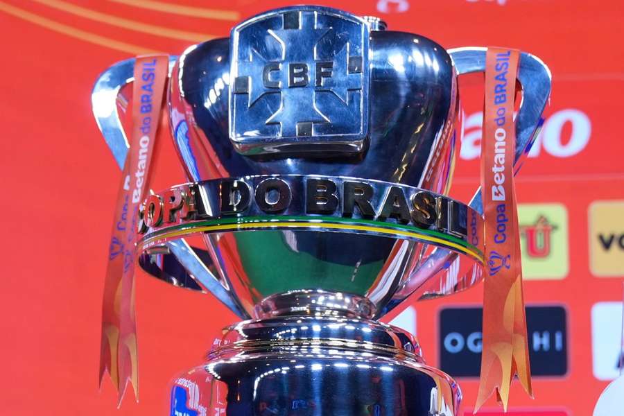 Semifinais da Copa do Brasil ocorrem entre 1º e 8 de novembro Semifinais da Copa do Brasil ocorrem entre 1º e 8 de novembro