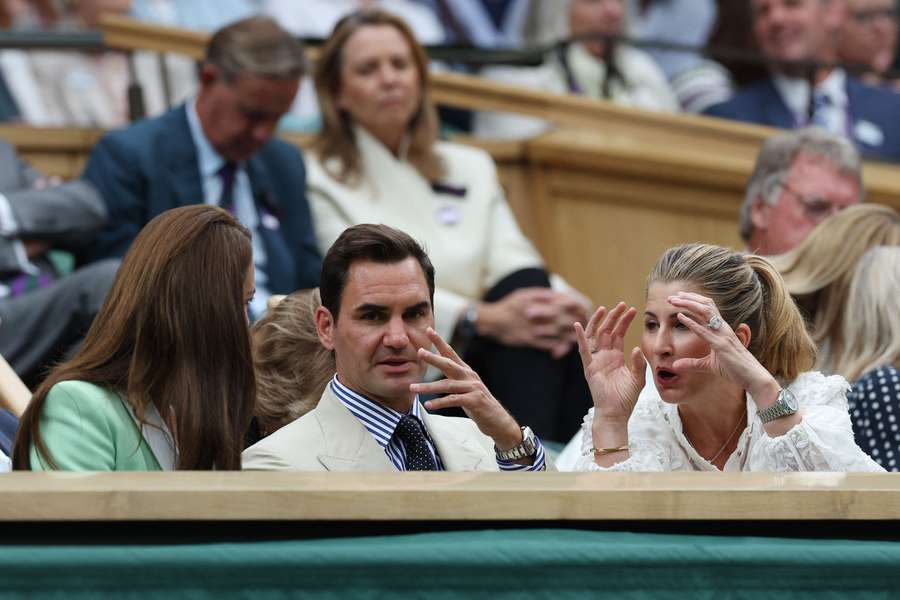 Roger Federer, que batió records, también hace apariciones regulares en Wimbledon Roger Federer, que batió records, también hace apariciones regulares en Wimbledon