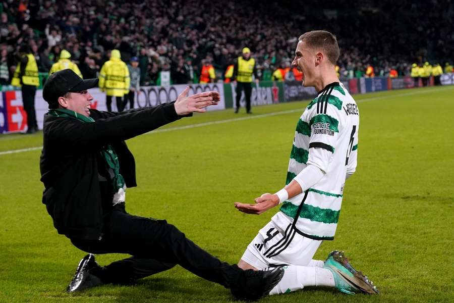 Celtic wint met 2-1 van Feyenoord