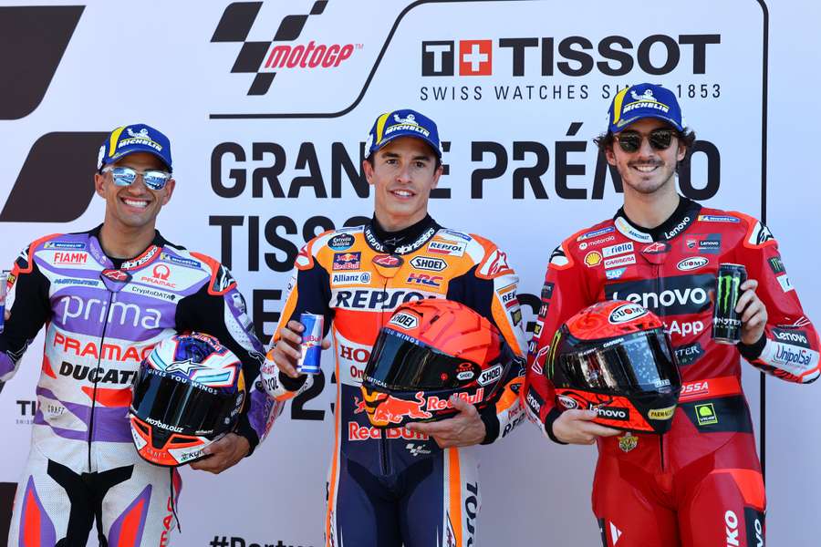 Francesco Bagnaia op het podium in Portugal