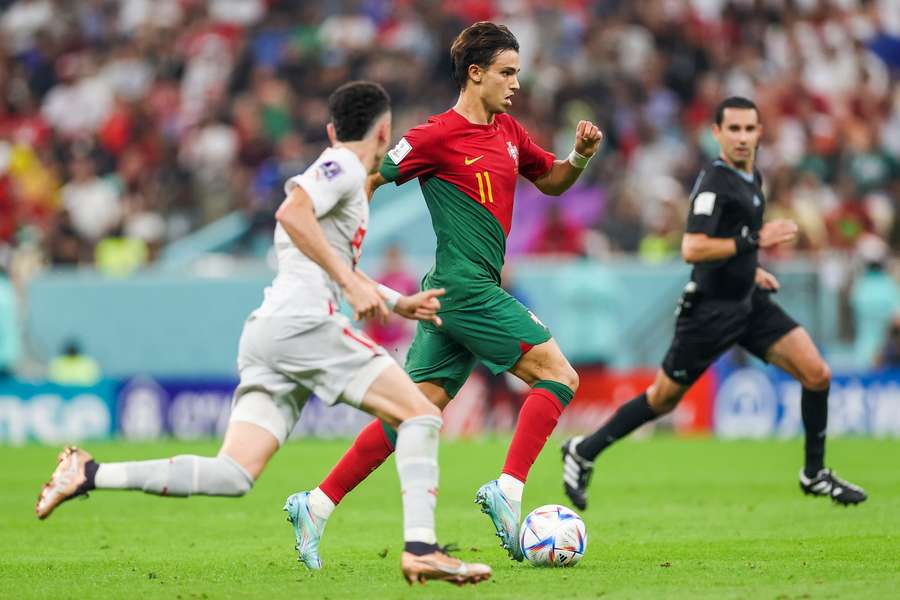 João Félix fez duas assistências diante da Suíça 