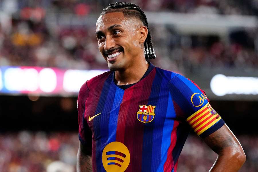 Raphinha tem 88 participações em gols nas 92 partidas de Hansi Flick à frente do Barcelona Raphinha tem 88 participações em gols nas 92 partidas de Hansi Flick à frente do Barcelona